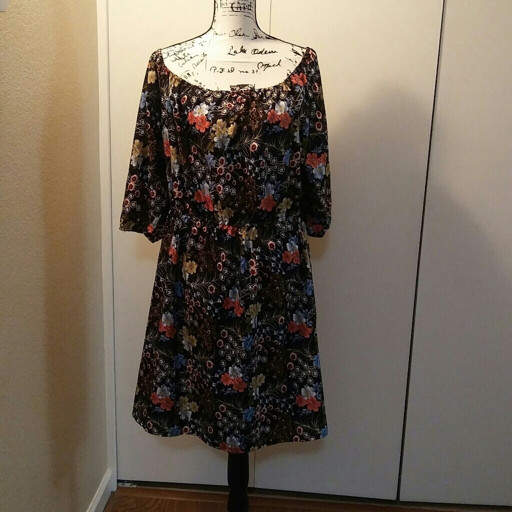 Black floral winter Dress xl 18